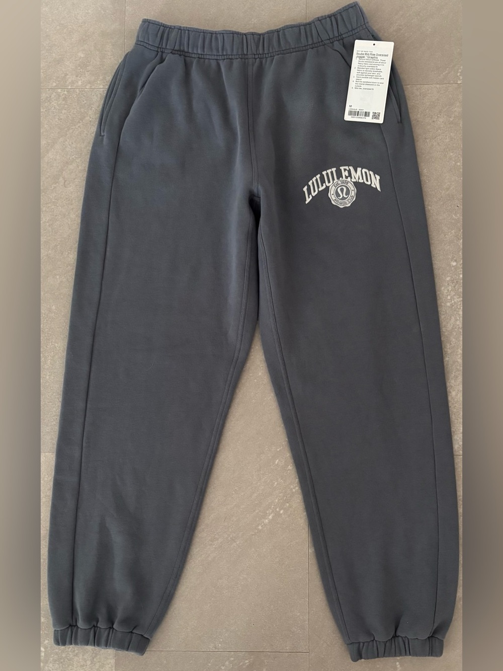 Lululemon Scuba Mid-Rise Oversized Jogger *Graphic